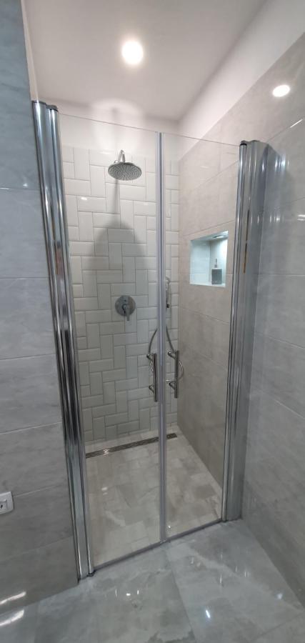 Apartmani Naomi&Leo Сень Экстерьер фото