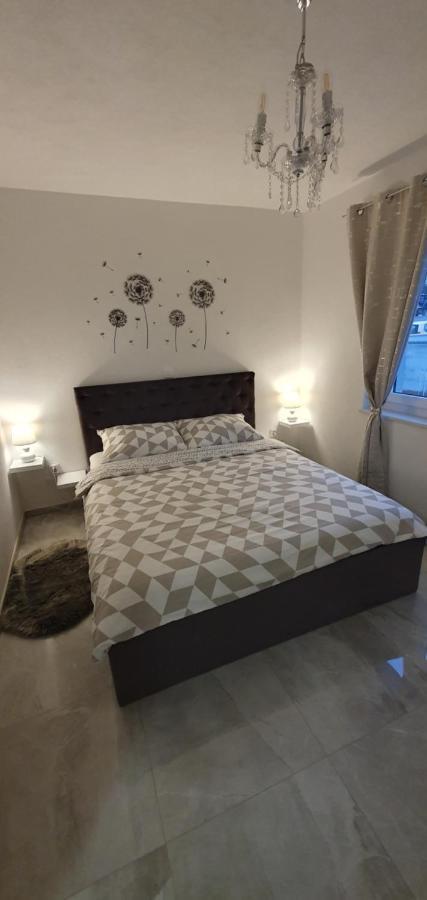Apartmani Naomi&Leo Сень Экстерьер фото
